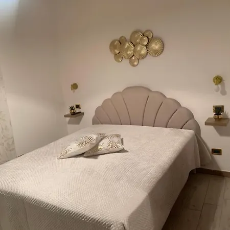 Apartment Re Tancredi House